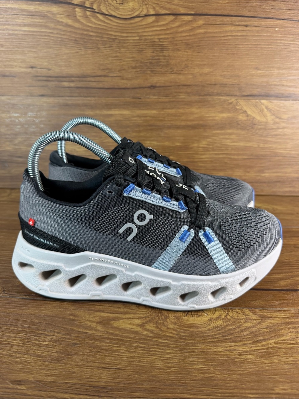 ON Cloudeclipse Running Shoes Sneakers Women’s Size 7 READ DESCRIPTION